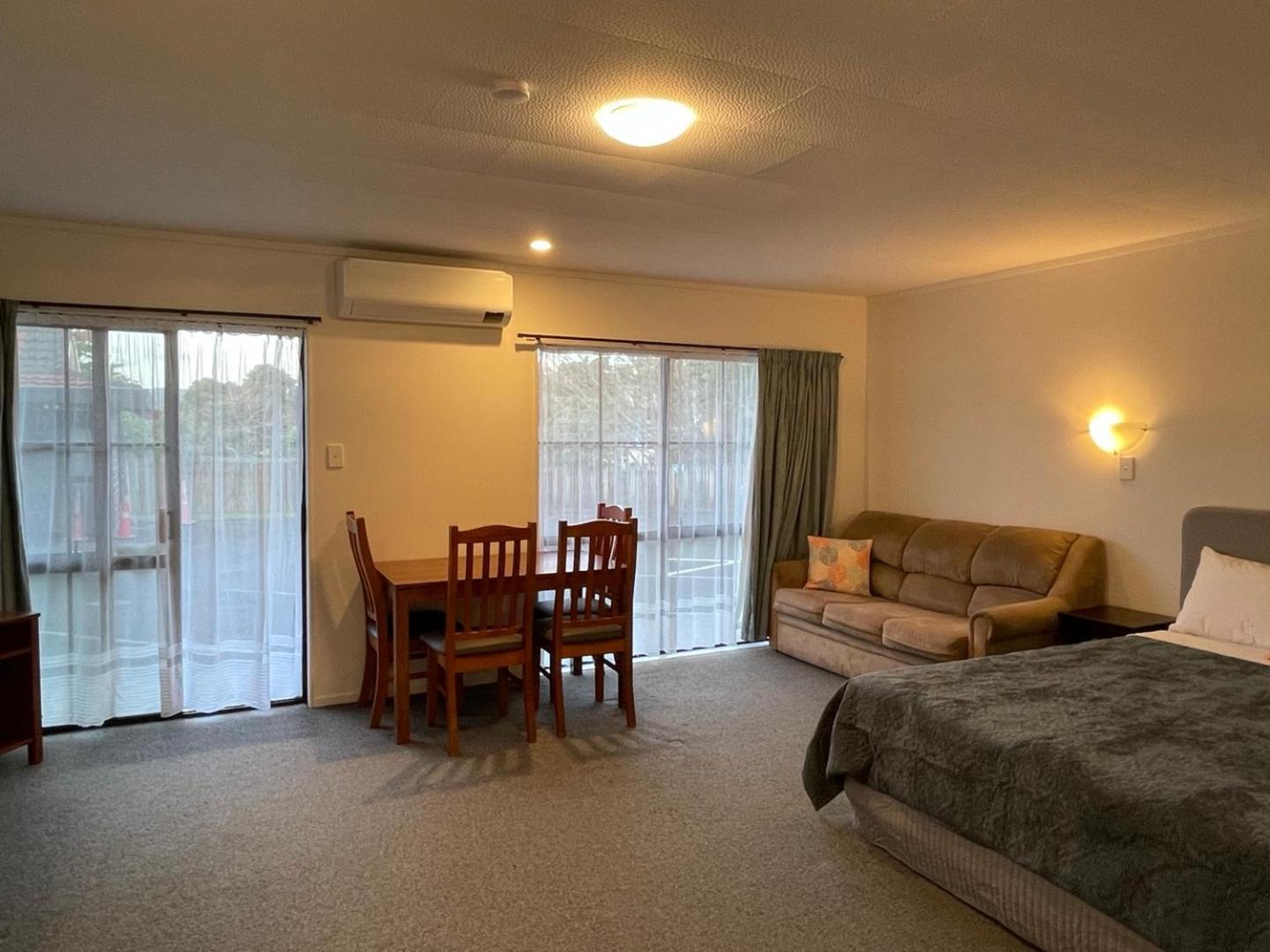 Cherry Court Motor Lodge Whangarei Exterior foto